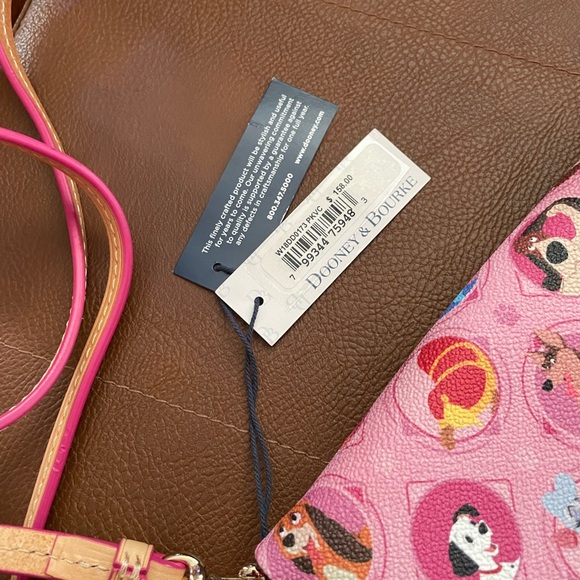 RARE Dooney and Bourke Disney Dogs Crossbody Bag - Picture 3 of 9